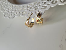 Load image into Gallery viewer, Geometric Gem Hoop Earrings