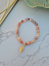 Load image into Gallery viewer, Conch of Courage Bracelet